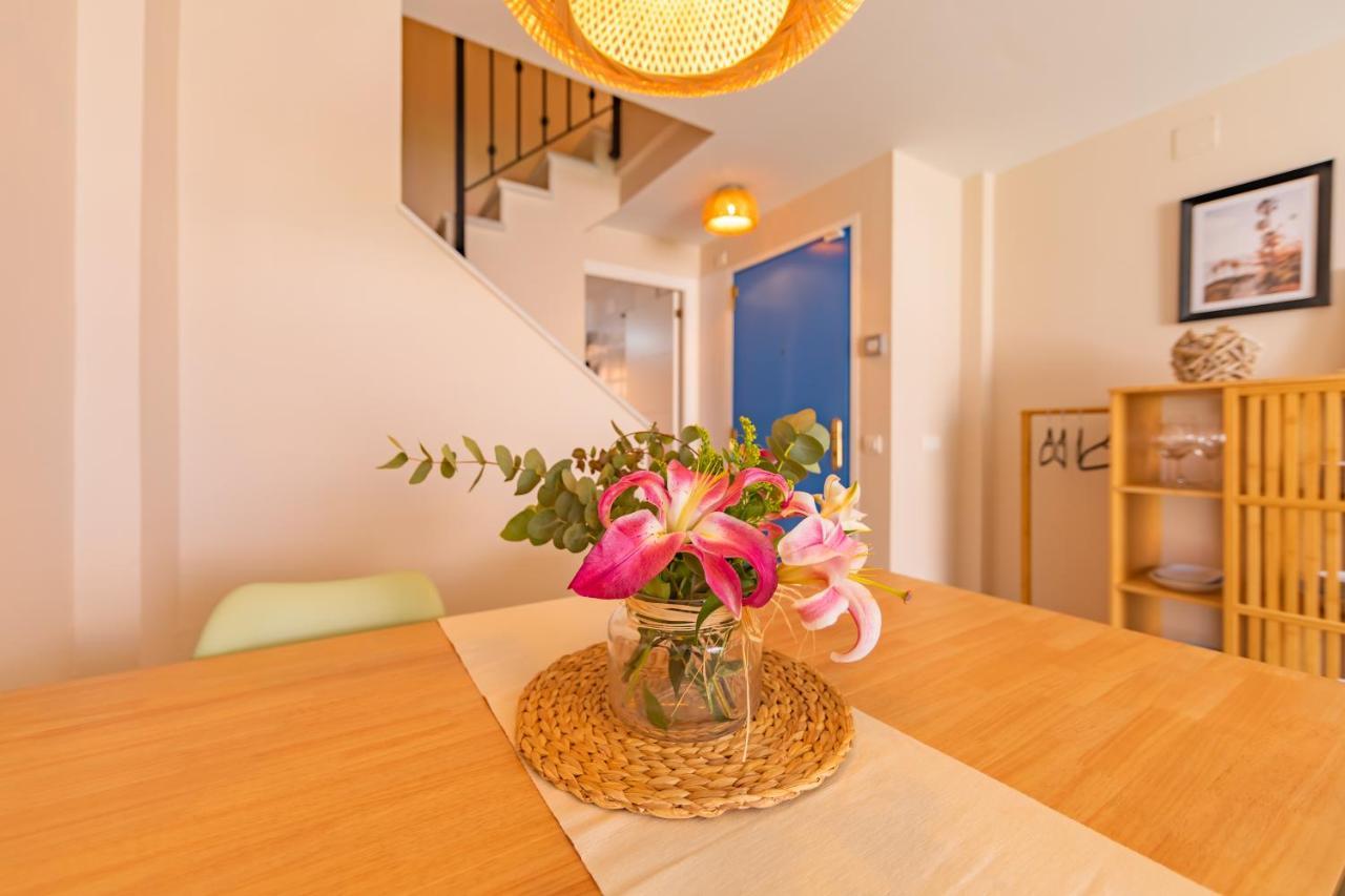 Beachfront, Pool, Terrace, Garage & Fibre Internet Tarifa Luaran gambar