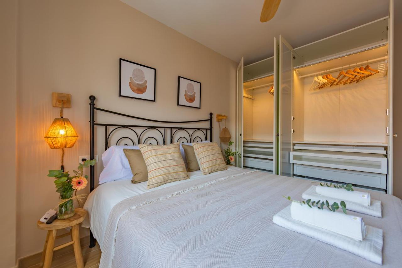 Beachfront, Pool, Terrace, Garage & Fibre Internet Tarifa Luaran gambar