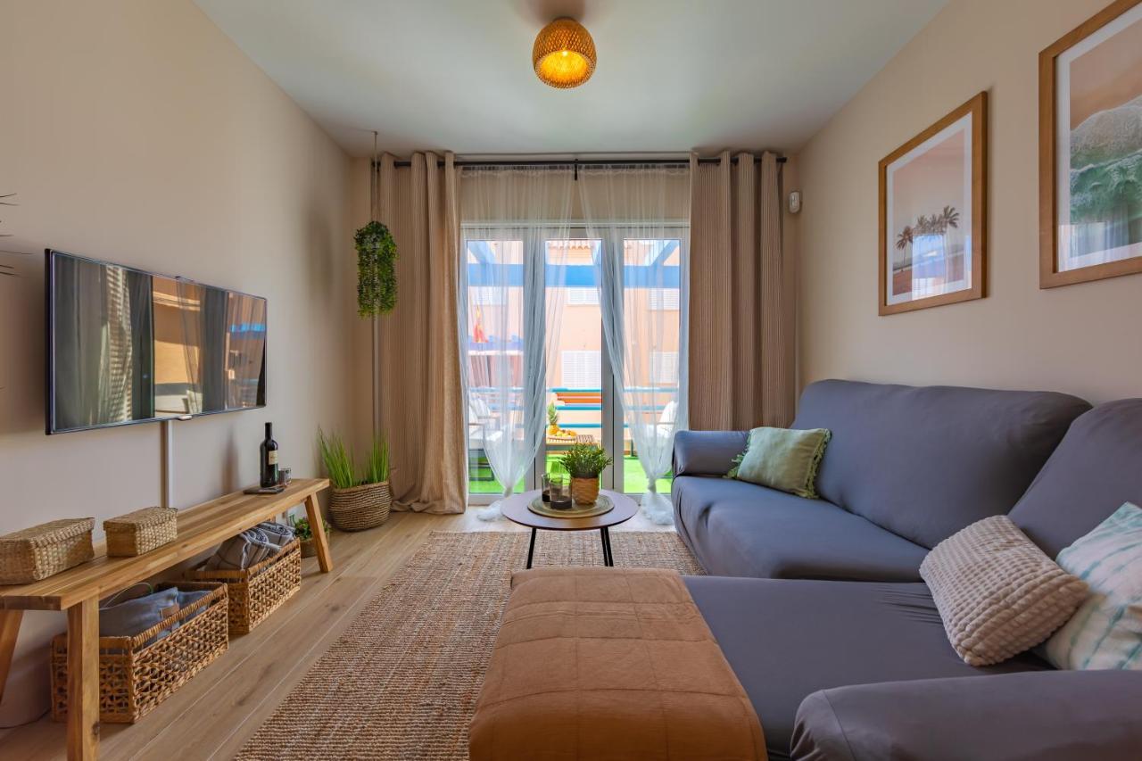 Beachfront, Pool, Terrace, Garage & Fibre Internet Tarifa Luaran gambar